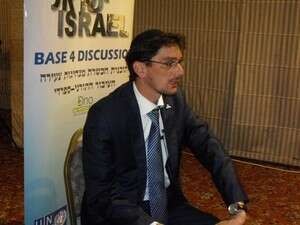 יחבר את החרדים לתל אביב, או להיפך. איציק סודרי יחבר את החרדים לתל אביב, או להיפך. איציק סודרי