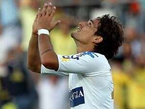 מאור בוזגלו מתפלל, הערב בבלומפילד מאור בוזגלו מתפלל, הערב בבלומפילד