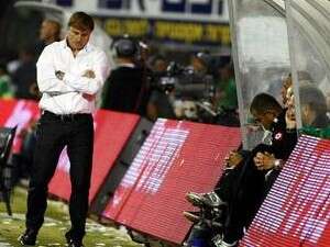 ����� ���