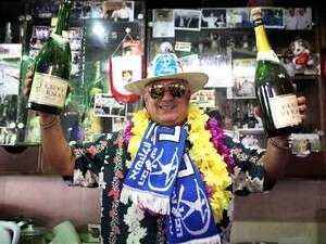 רוז'ה חטב, אולי הפסיד משחק-שניים רוז'ה חטב, אולי הפסיד משחק-שניים