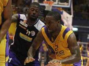 פול דילייני מנהריה מול וויקין קלי מחולון פול דילייני מנהריה מול וויקין קלי מחולון