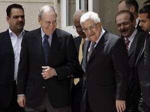 ג'ורג' מיטשל עם אבו מאזן ג'ורג' מיטשל עם אבו מאזן