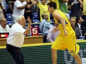 גרשון עם פניני, מאשים את השופטים גרשון עם פניני, מאשים את השופטים