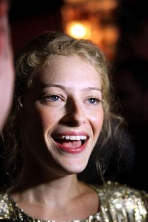 אפרת דור. תאכל אבק, מוטי אפרת דור. תאכל אבק, מוטי