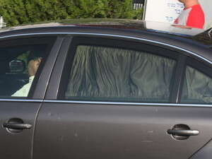 אהוד אולמרט מגיע לחקירתו הראשונה במשרדי החקירות בלוד אהוד אולמרט מגיע לחקירתו הראשונה במשרדי החקירות בלוד