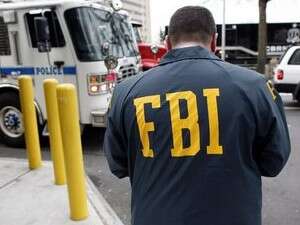 סוכן FBI. סוכן FBI.