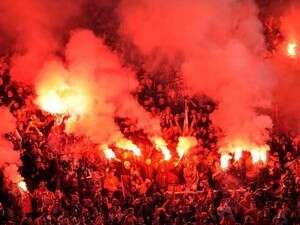 התענוג נחסך ממכבי. אוהדי אולימפיאקוס התענוג נחסך ממכבי. אוהדי אולימפיאקוס