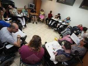 הקבוצה הפסיכותרפיסטית בבית נועם הקבוצה הפסיכותרפיסטית בבית נועם