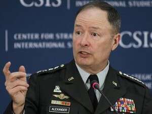 הגנרל קית אלכסנדר. מספר פקודיו מוערך בעשרות אלפים. הגנרל קית אלכסנדר. מספר פקודיו מוערך בעשרות אלפים.