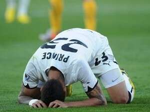 קוין פרינס בואטנג מאוכזב, הערב קוין פרינס בואטנג מאוכזב, הערב