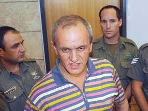 ראובן שדה בהארכת מעצרו ראובן שדה בהארכת מעצרו