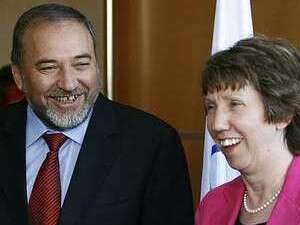 שר החוץ ליברמן עם שרת החוץ של האיחוד האירופי קתרין אשטון. שר החוץ ליברמן עם שרת החוץ של האיחוד האירופי קתרין אשטון.