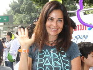 ליאורה גולדברג. ז'תומרת, אקוקה. ליאורה גולדברג. ז'תומרת, אקוקה.