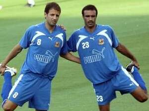 אסי בלדוט וכפיר אדרי. ינסו לשמור על שער החוץ אסי בלדוט וכפיר אדרי. ינסו לשמור על שער החוץ