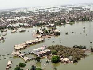 איזור מוצף בפקיסטן איזור מוצף בפקיסטן