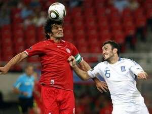 קלדאזה, הקפטן הוותיק, מול יוון קלדאזה, הקפטן הוותיק, מול יוון