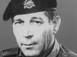 האלוף במיל' ישראל טל. האלוף במיל' ישראל טל.
