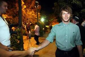 ��� ����