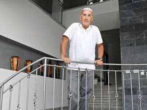 סעדיה קסלסי בביתו בקריית שמונה סעדיה קסלסי בביתו בקריית שמונה