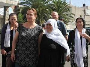 אביבה שליט באזכרתו של מדחת יוסף אביבה שליט באזכרתו של מדחת יוסף