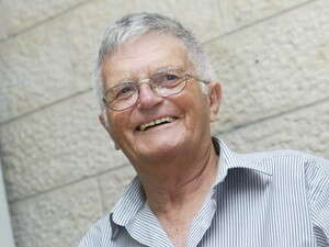 פרופ' נצר. חפר בהרודיון במשך כארבעים שנה. פרופ' נצר. חפר בהרודיון במשך כארבעים שנה.