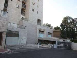 בניין מגורים בניין מגורים