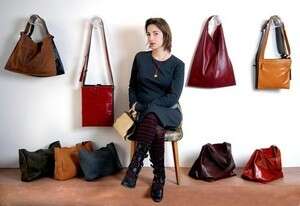 חולמת על חנות בניו יורק. יעל רוזן בן-שחר חולמת על חנות בניו יורק. יעל רוזן בן-שחר