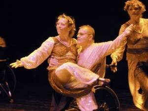 שמעון קינן רוקד שמעון קינן רוקד