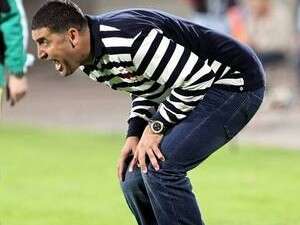 יובל נעים עצבני, הערב. יש לו סיבה מצוינת יובל נעים עצבני, הערב. יש לו סיבה מצוינת