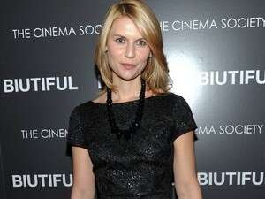 תכנס לנעלי החוקר הישראלי. קלייר דיינס תכנס לנעלי החוקר הישראלי. קלייר דיינס