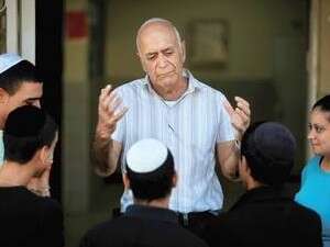 אלי כהן עם תלמידיו אלי כהן עם תלמידיו