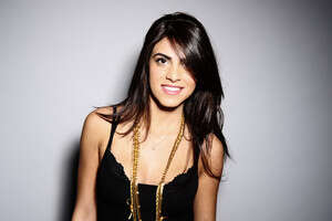 נופר מור - אחת הדיירות באח הגדול נופר מור - אחת הדיירות באח הגדול