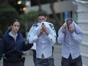 הוגשו כתבי אישום חמורים נגד שני שוטרים הוגשו כתבי אישום חמורים נגד שני שוטרים