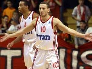 בסוף הם עוד יגנבו אליפות? הכל אפשרי בסוף הם עוד יגנבו אליפות? הכל אפשרי