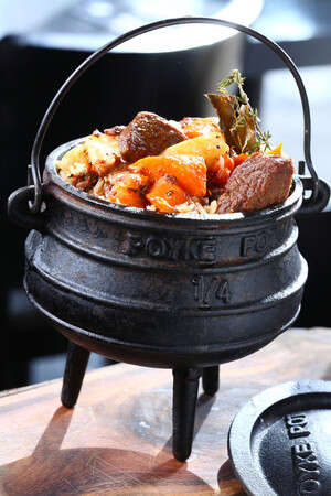 קדרה בשרית של מסעדת כרמים קדרה בשרית של מסעדת כרמים