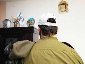 ח', חייל מילואים הומו שנאלץ לפרוש מתהליך הגיור ח', חייל מילואים הומו שנאלץ לפרוש מתהליך הגיור