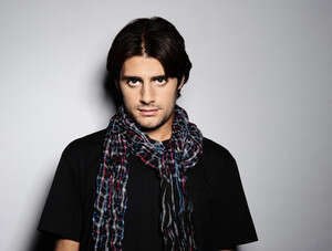 �'�� ����