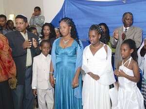 וורקנש טלהון ובני משפחתה וורקנש טלהון ובני משפחתה