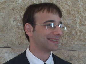 עורך הדין יצחק בם. עורך הדין יצחק בם.