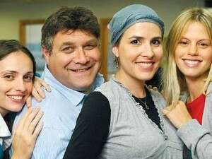 מחוזות קומיים נמוכים. קאסט מחוזות קומיים נמוכים. קאסט