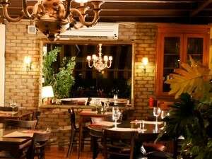 15 שנה של מקצוענות. פסטה מיה בוילסון. 15 שנה של מקצוענות. פסטה מיה בוילסון.