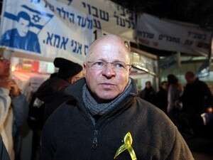 ���� ���� ����� ����� 1,700 ���� �� ���� ����, ����.