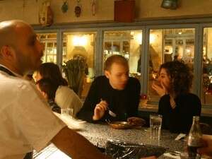 לא נופל רחוק מהקלמארי. יודה'לה. לא נופל רחוק מהקלמארי. יודה'לה.