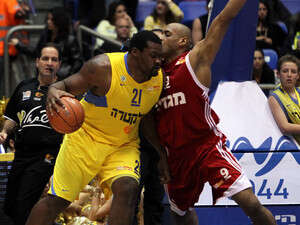 קלנסי נטחן מול שחורציאניטיס, הערב קלנסי נטחן מול שחורציאניטיס, הערב