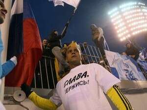 רוברטו קרלוס במדי אנז'י. קונים בלבד? רוברטו קרלוס במדי אנז'י. קונים בלבד?