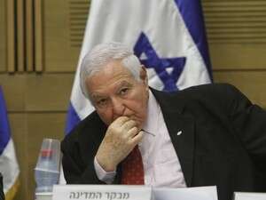 מיכה לינדנשטראוס. ההתאחדות תהיה בדו מיכה לינדנשטראוס. ההתאחדות תהיה בדו