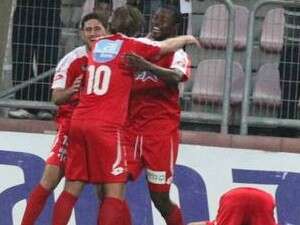 שחקני בני סכנין חוגגים שחקני בני סכנין חוגגים