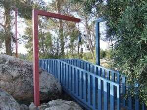 בזכות קו החשמל. דרך החשמל בזכות קו החשמל. דרך החשמל