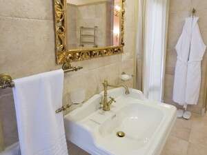 ������ ������ ����� �����.