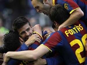 פיקה, צ'אבי והחבורה חוגגים קדם- אליפות, הערב פיקה, צ'אבי והחבורה חוגגים קדם- אליפות, הערב